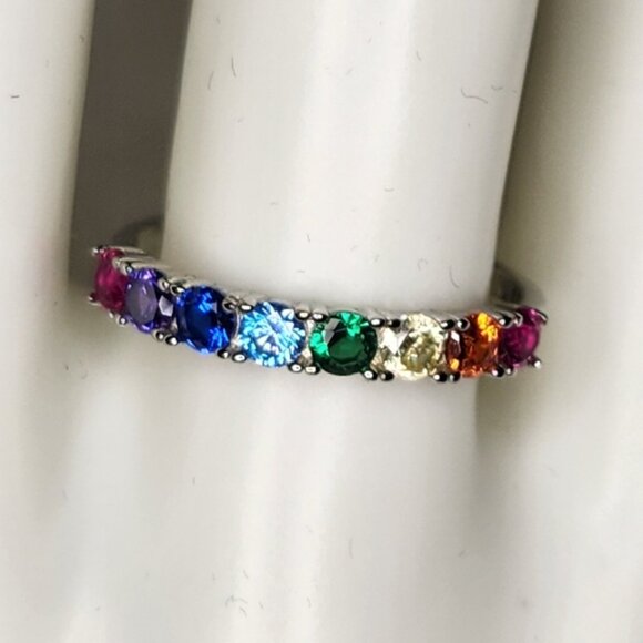 Rainbow Small Oval S925 Ring - Picture 1 of 2